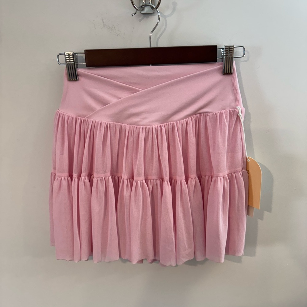 Blogilates Women's Ballerina Skort, Light Pink, NWT - Picture 4 of 11